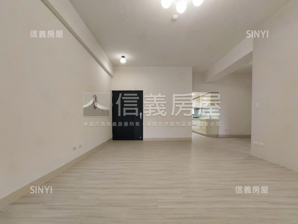 東方黎明精美四房平車房屋室內格局與周邊環境