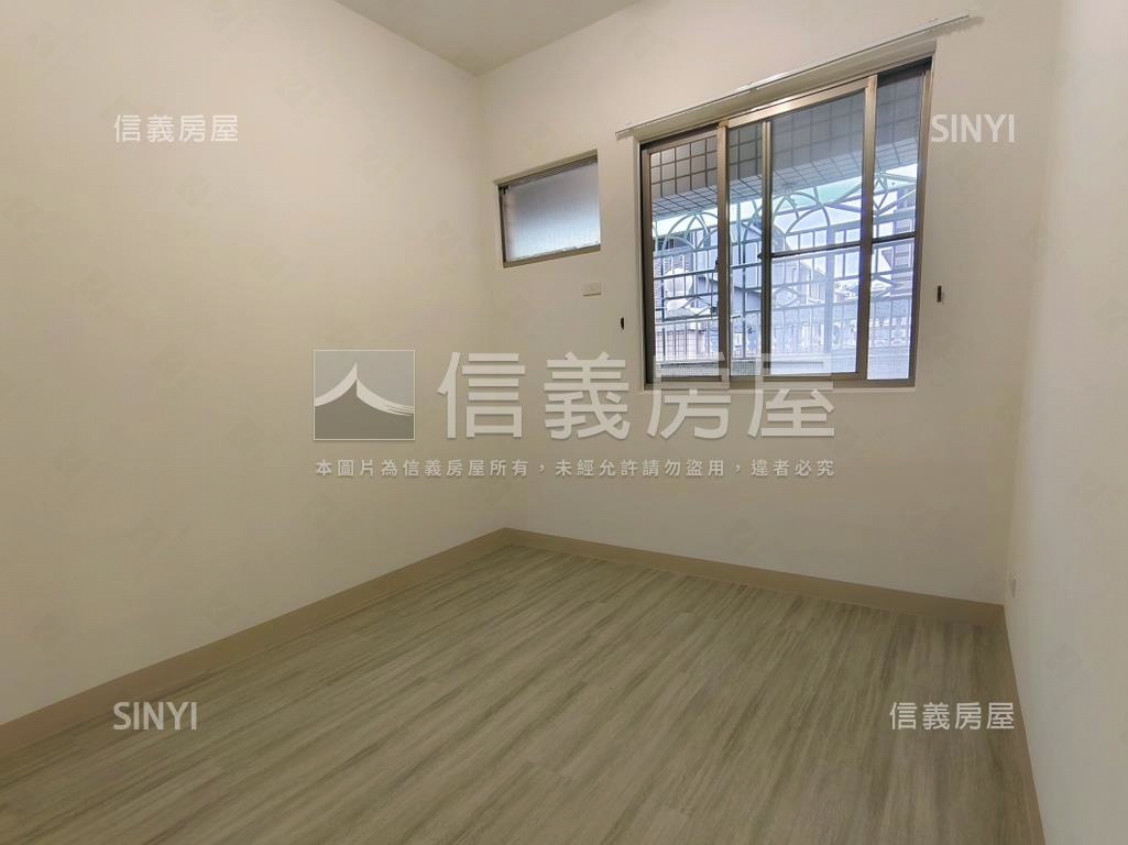 東方黎明精美四房平車房屋室內格局與周邊環境