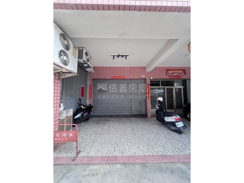 近東英棒球場雙面臨路透店房屋室內格局與周邊環境