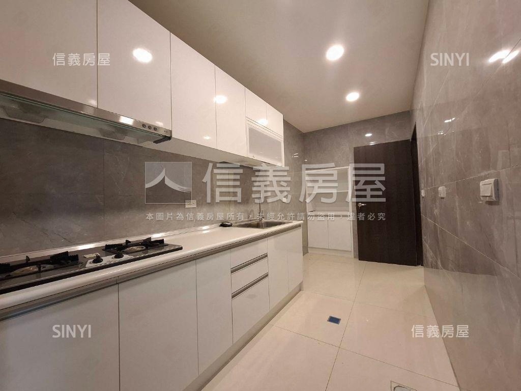 內壢｜靜巷美透天房屋室內格局與周邊環境