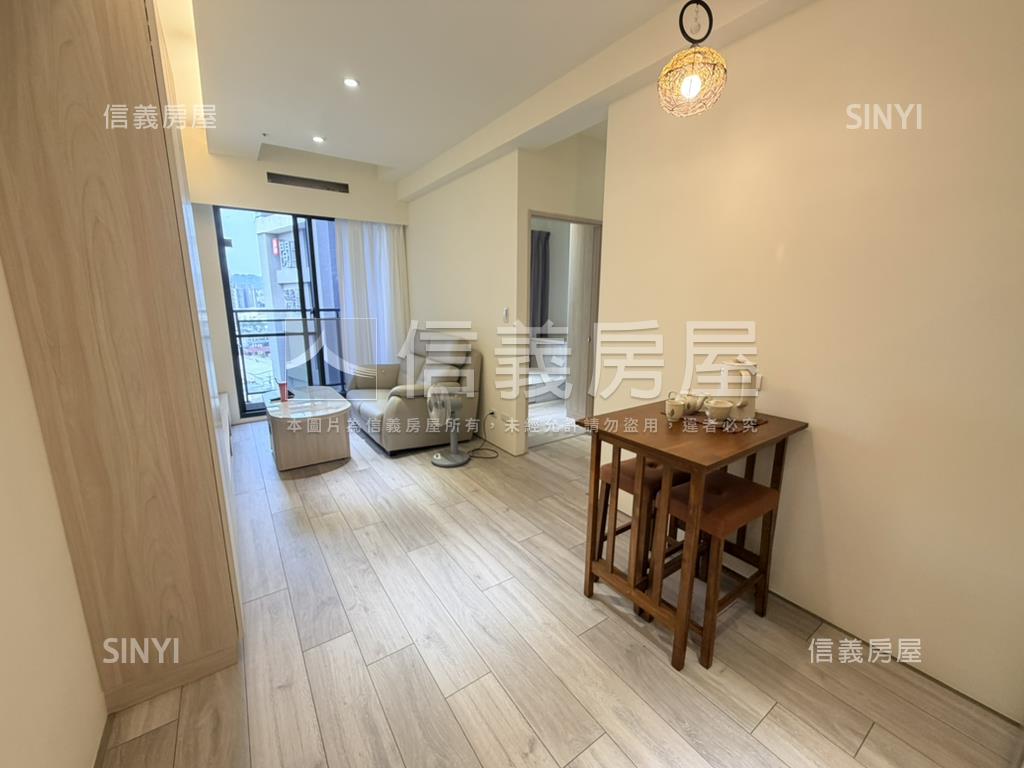 昌祐閱灣２房平車全室裝潢房屋室內格局與周邊環境