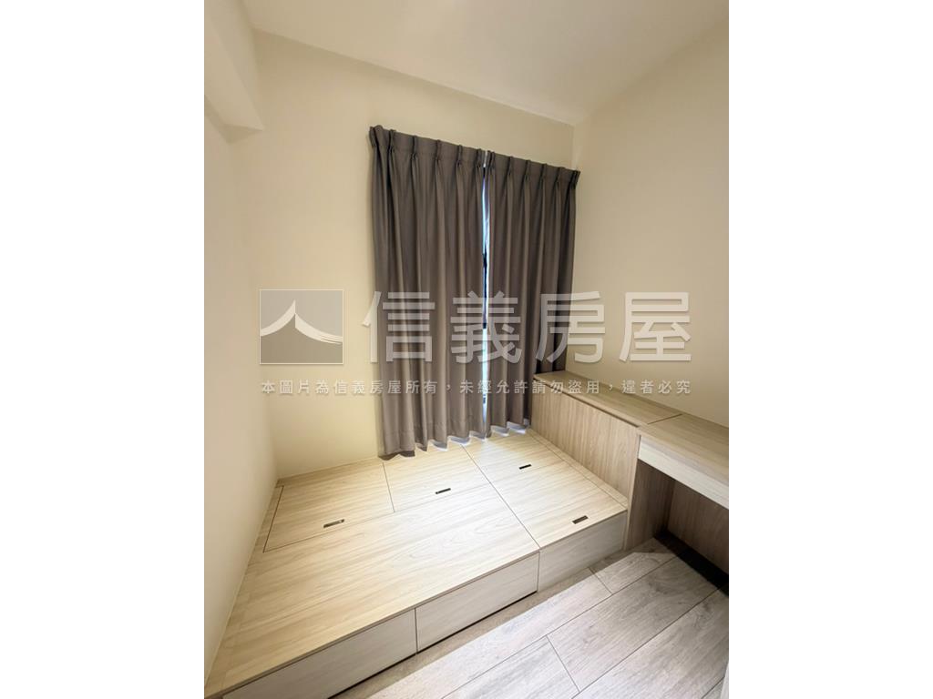 昌祐閱灣２房平車全室裝潢房屋室內格局與周邊環境