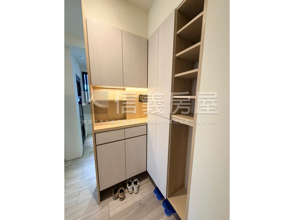 昌祐閱灣２房平車全室裝潢房屋室內格局與周邊環境