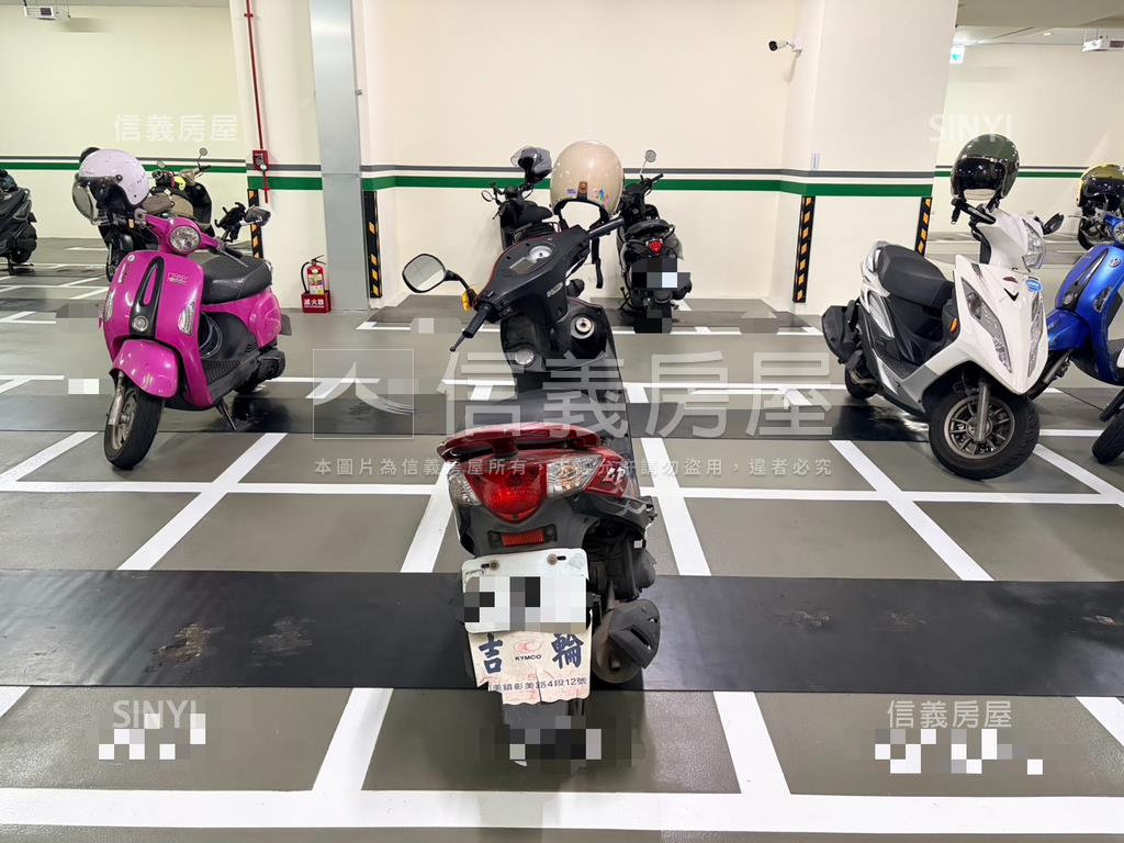 昌祐閱灣２房平車全室裝潢房屋室內格局與周邊環境