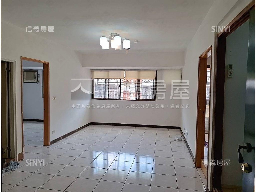 近中正路三房兩衛電梯美廈房屋室內格局與周邊環境
