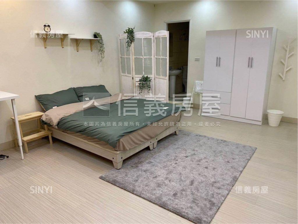 專任市區角間投套鑽石店面房屋室內格局與周邊環境