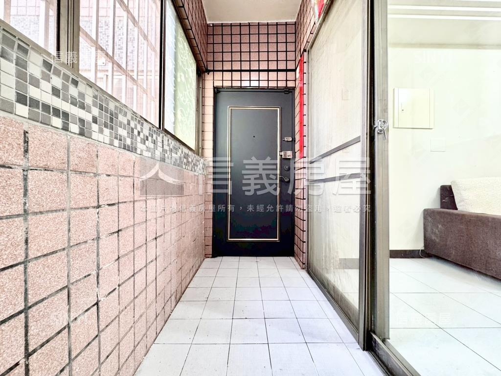 頭家國小學區３房休旅車房屋室內格局與周邊環境