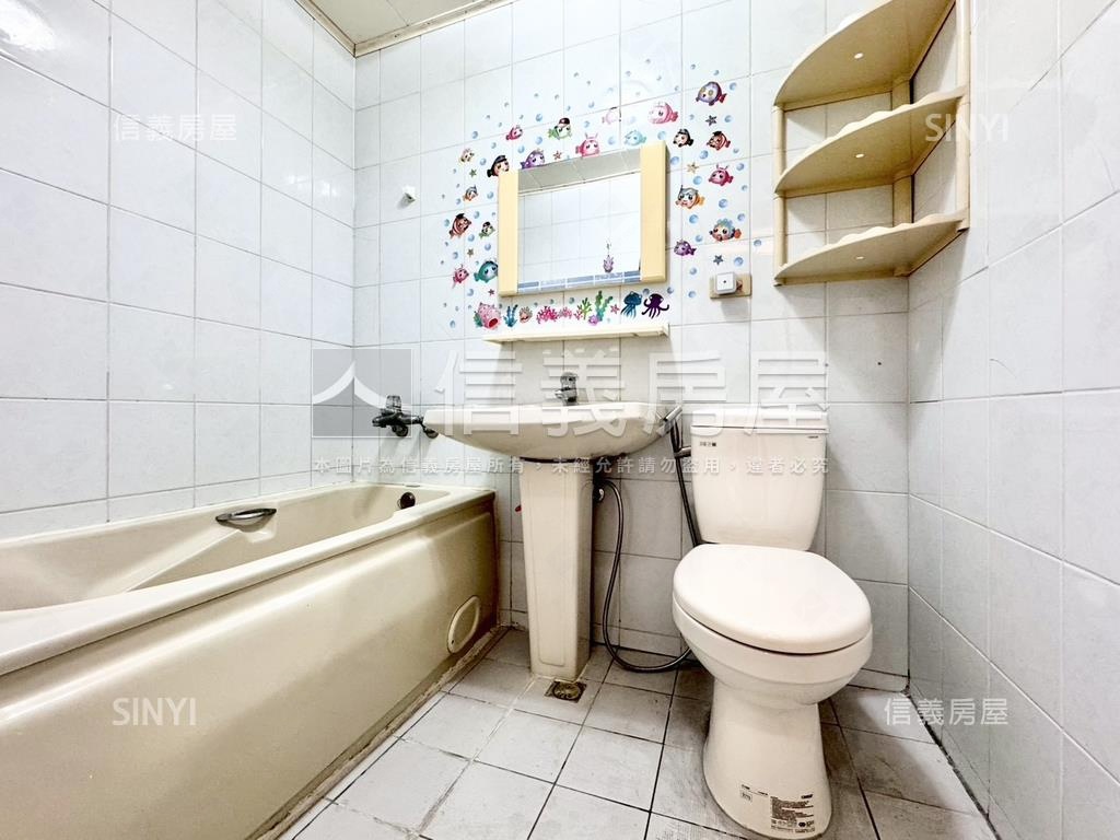 頭家國小學區３房休旅車房屋室內格局與周邊環境