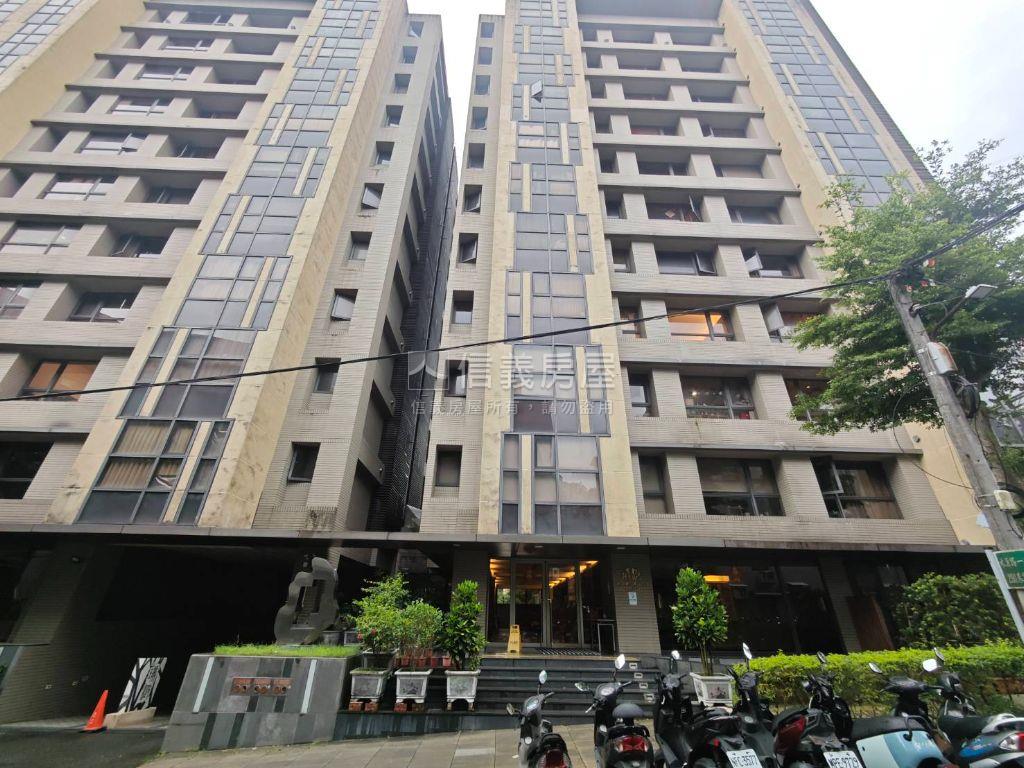 璞緻稀有釋出☆精裝兩房房屋室內格局與周邊環境