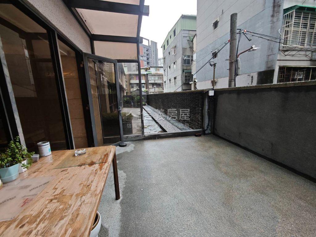璞緻稀有釋出☆精裝兩房房屋室內格局與周邊環境