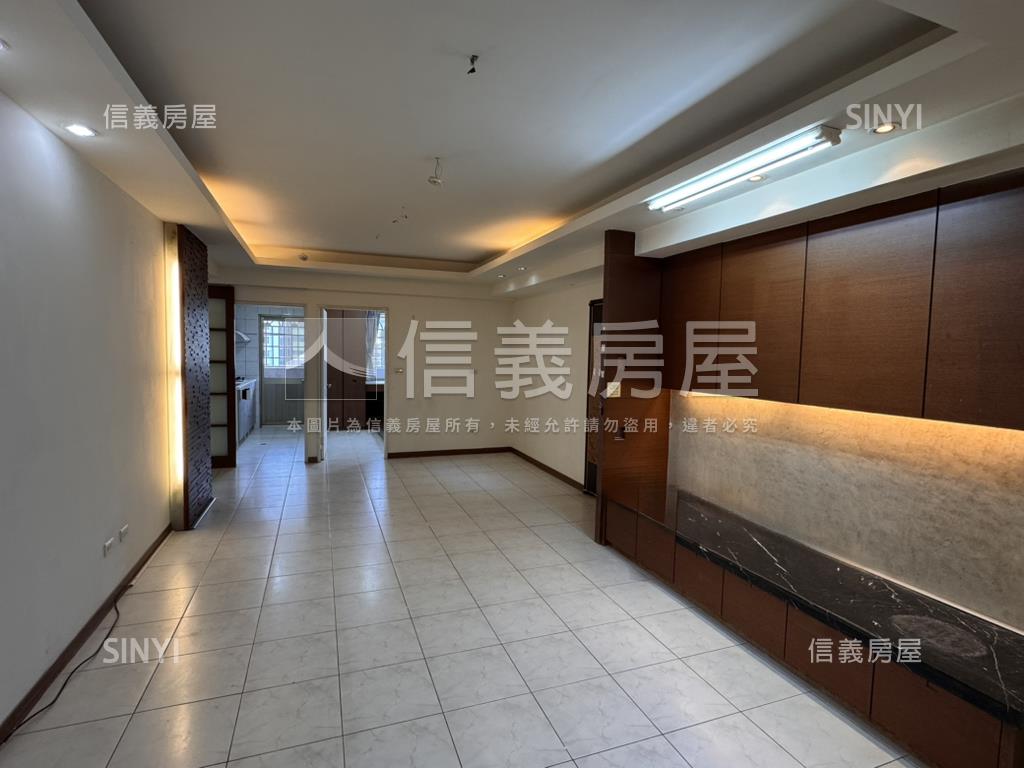 御璽國際村三房雙陽台美宅房屋室內格局與周邊環境