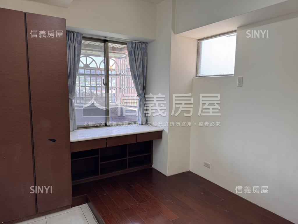 御璽國際村三房雙陽台美宅房屋室內格局與周邊環境