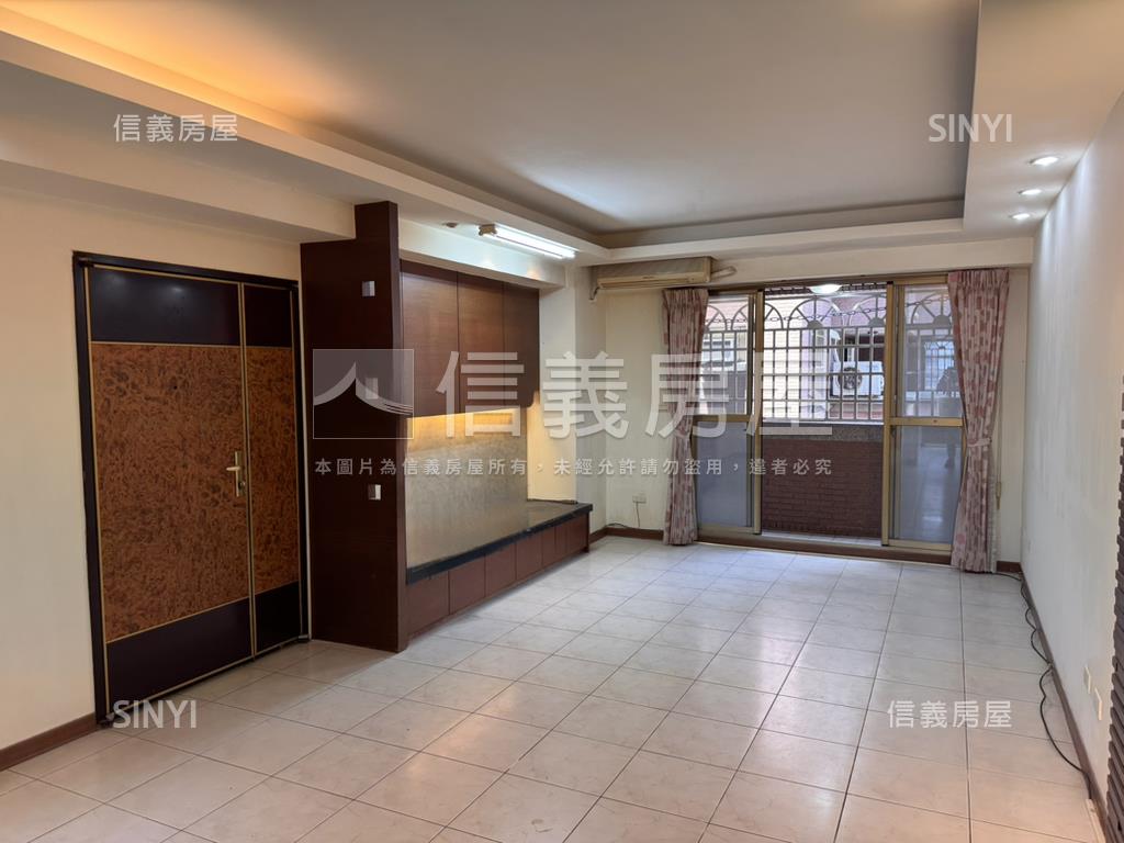 御璽國際村三房雙陽台美宅房屋室內格局與周邊環境