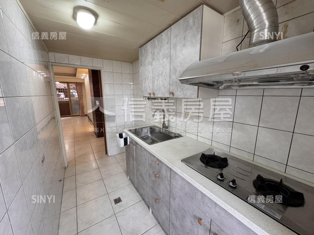 御璽國際村三房雙陽台美宅房屋室內格局與周邊環境