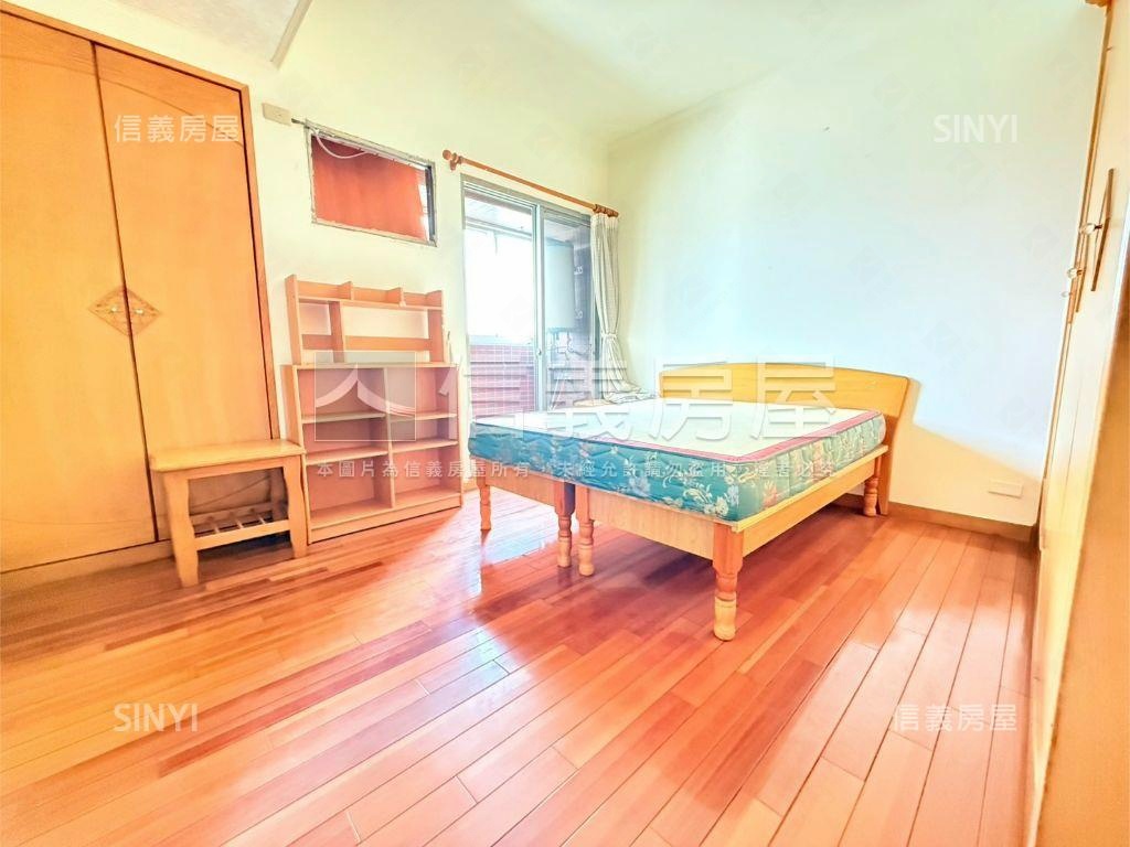 近衛武營高樓景觀三房平車房屋室內格局與周邊環境