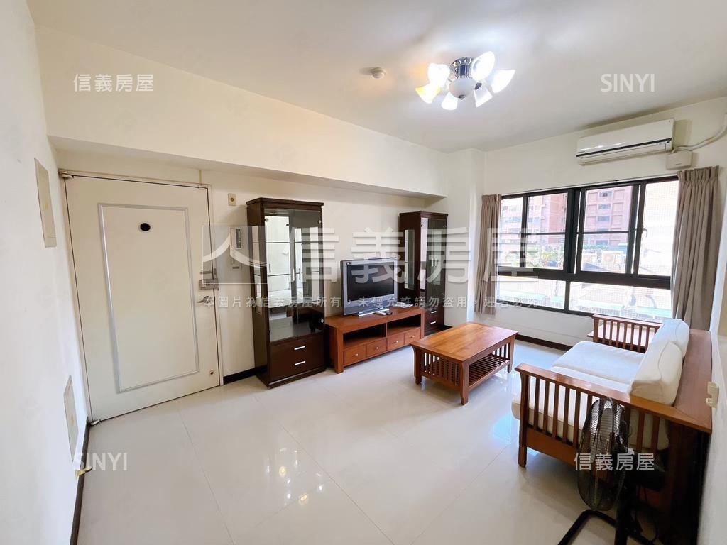 文心路電梯兩房適首購房屋室內格局與周邊環境
