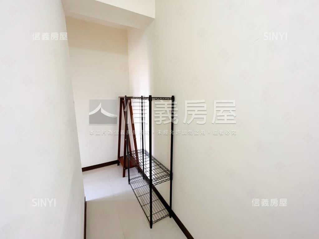文心路電梯兩房適首購房屋室內格局與周邊環境