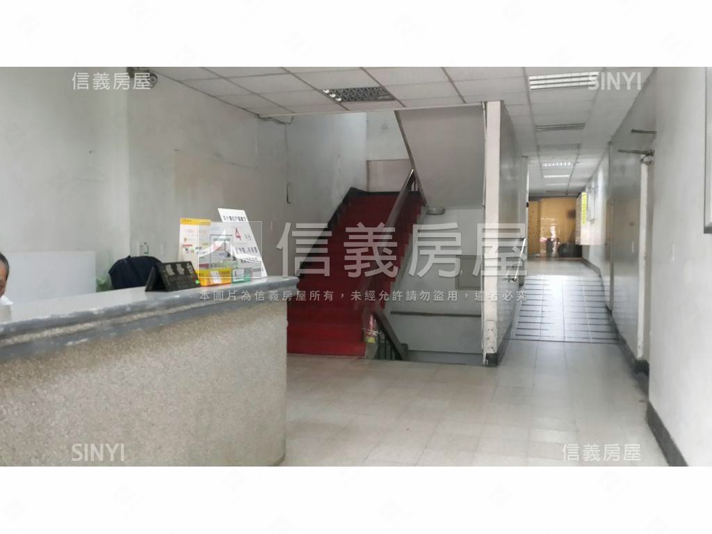 榮星花園旁低總電梯三房房屋室內格局與周邊環境