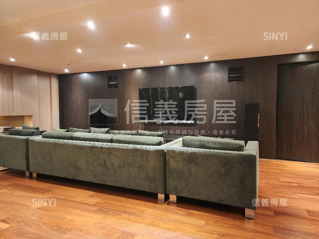 ＳＲＣ太子天母雙車位房屋室內格局與周邊環境
