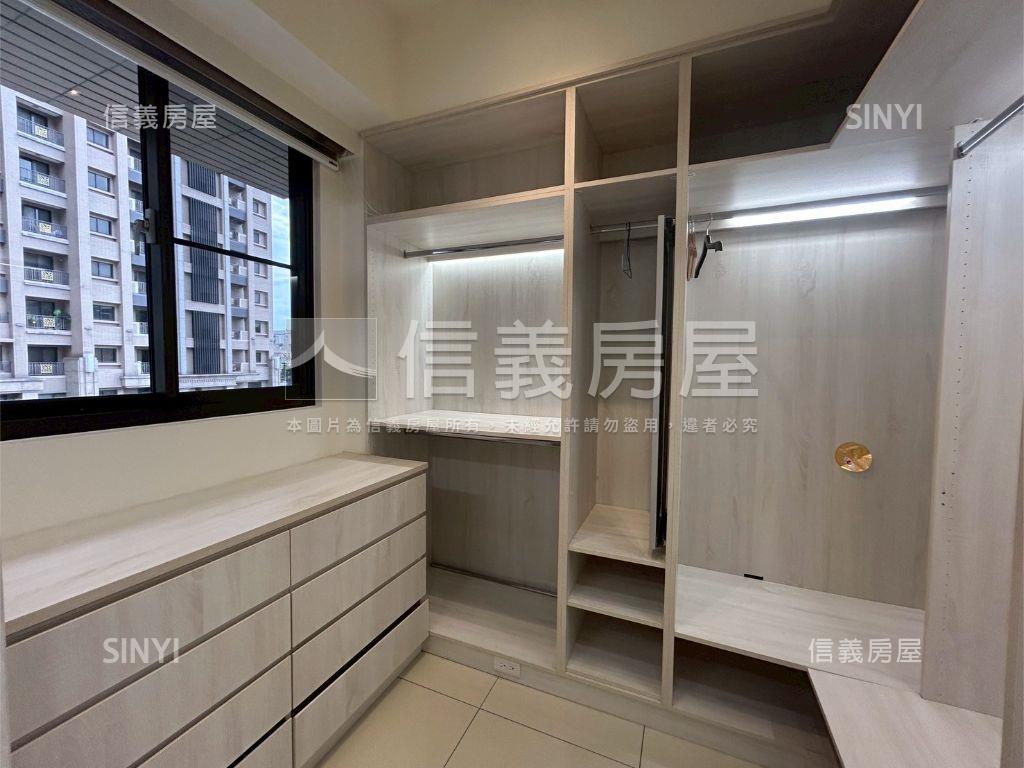 專任勿打擾豐悅三房車位房屋室內格局與周邊環境