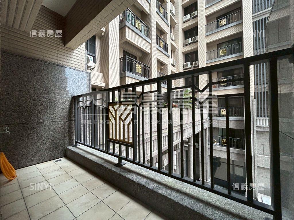 專任勿打擾豐悅三房車位房屋室內格局與周邊環境