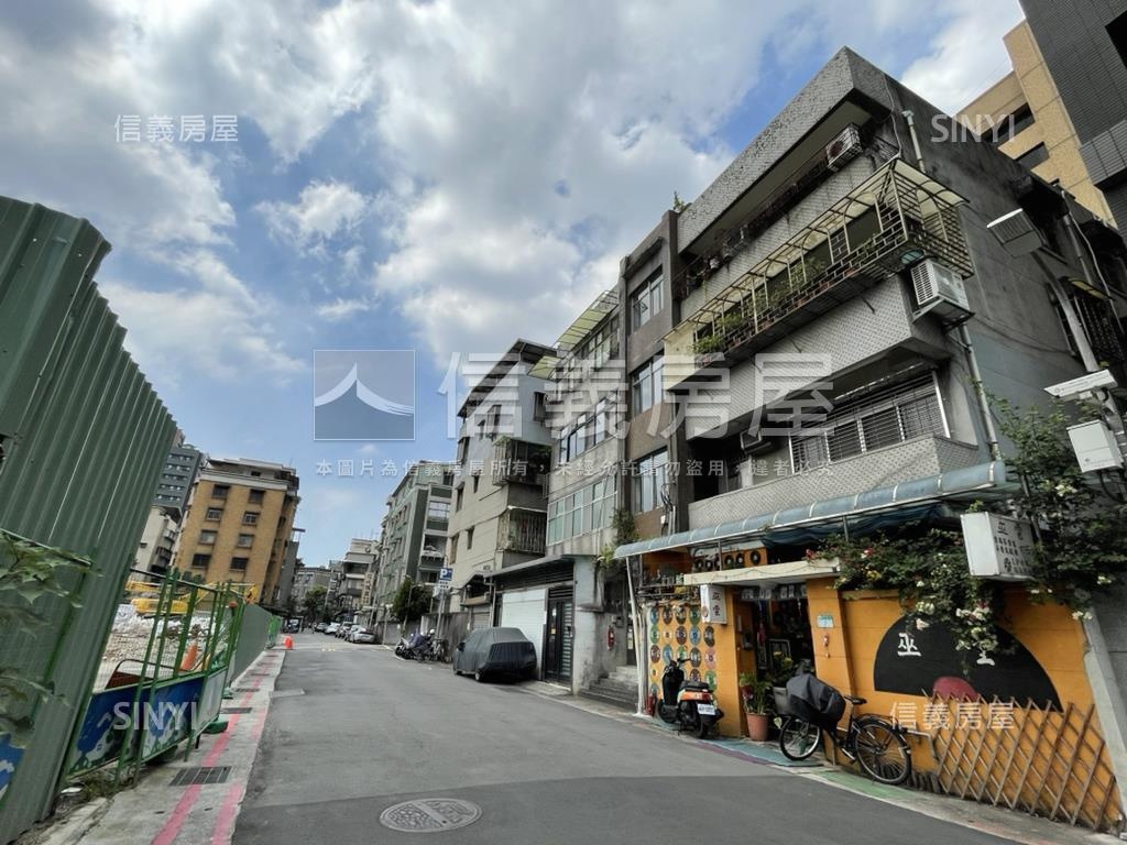 黃金台電大土持大三房美寓房屋室內格局與周邊環境