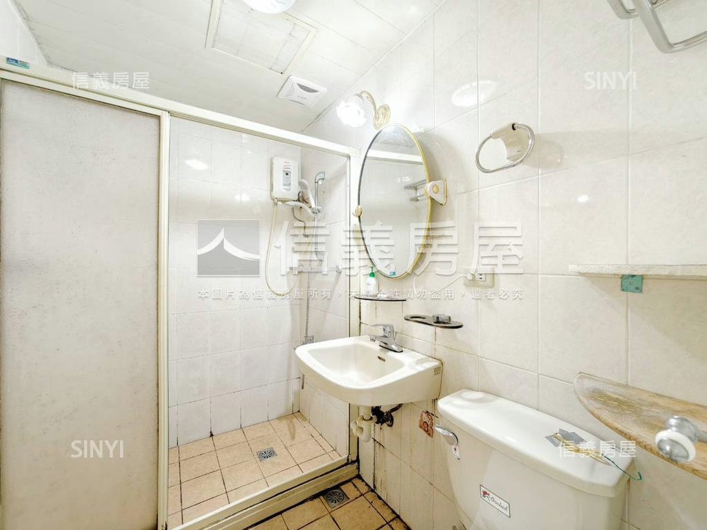 光輝路庭院美一樓房屋室內格局與周邊環境