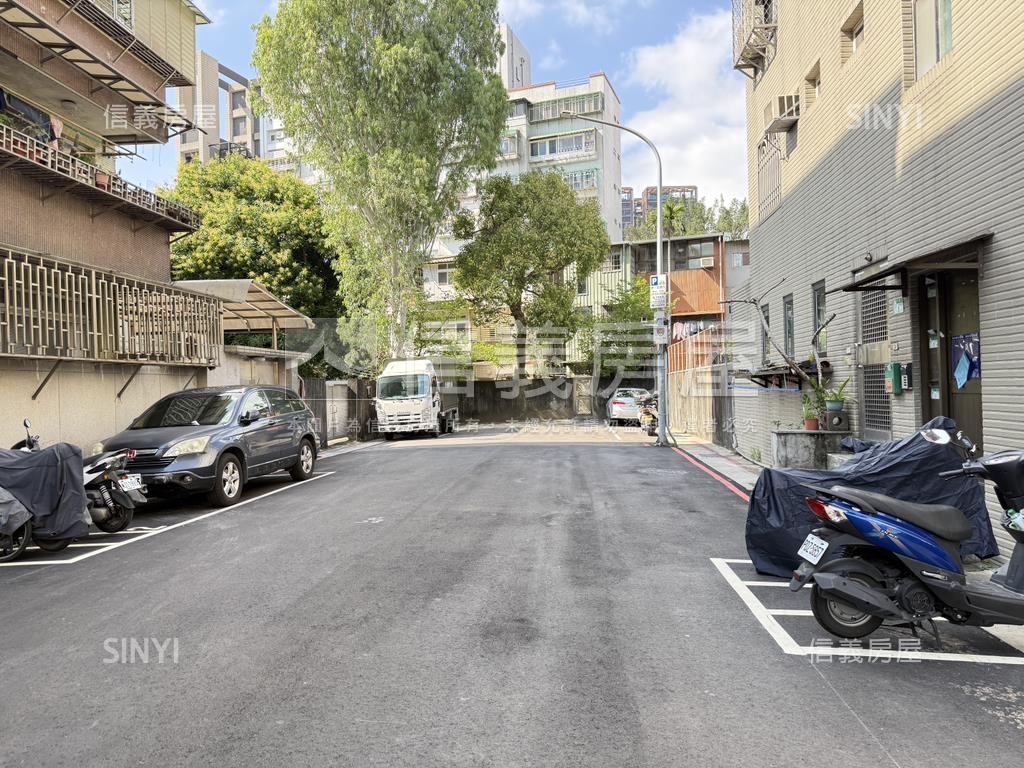 實踐中小學附近美一樓房屋室內格局與周邊環境