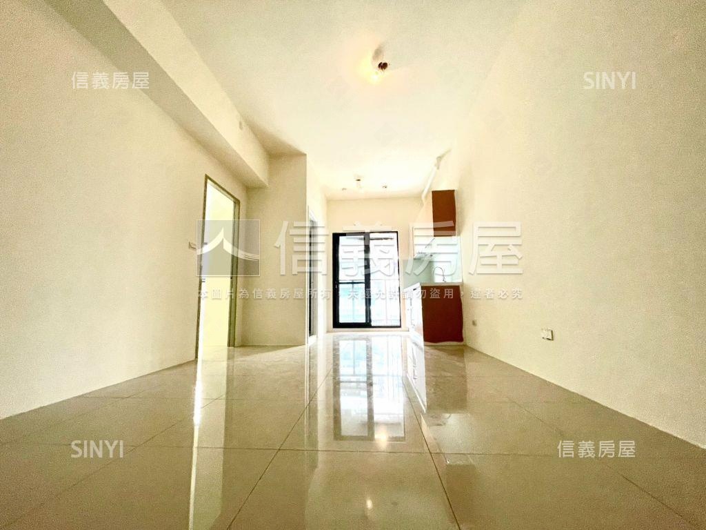 店長推薦全新２房２衛浴房屋室內格局與周邊環境