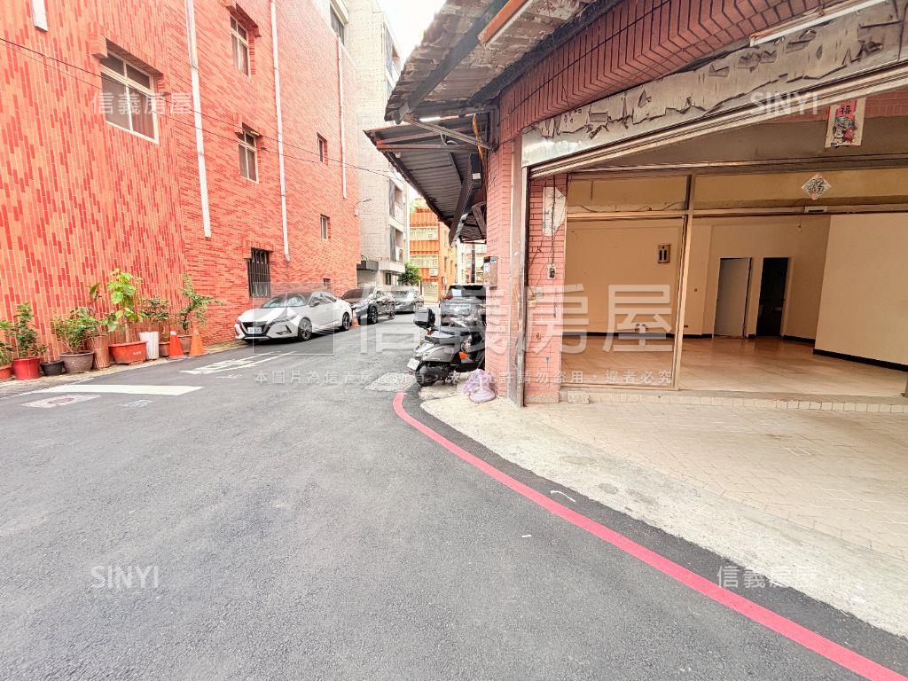 百業興旺☆三角窗店面房屋室內格局與周邊環境