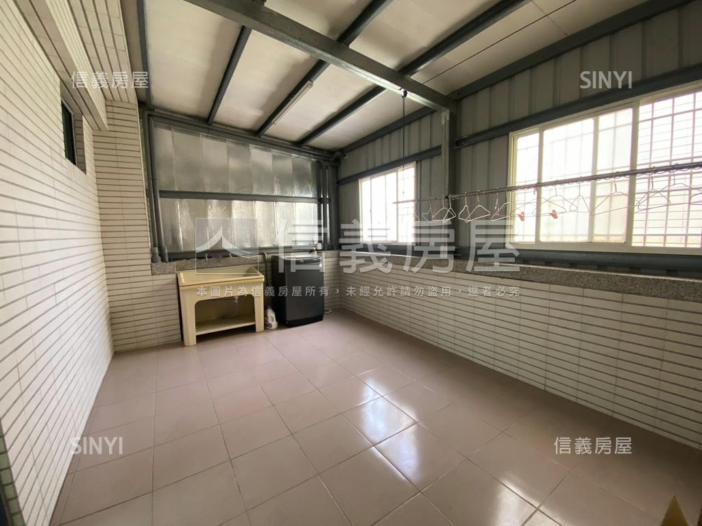 近延平公園楓康金店房屋室內格局與周邊環境