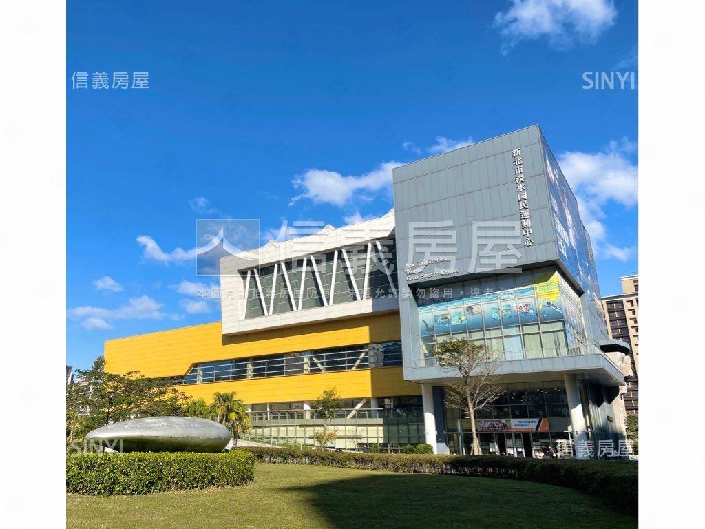 海洋都心２電梯旁平面車位房屋室內格局與周邊環境