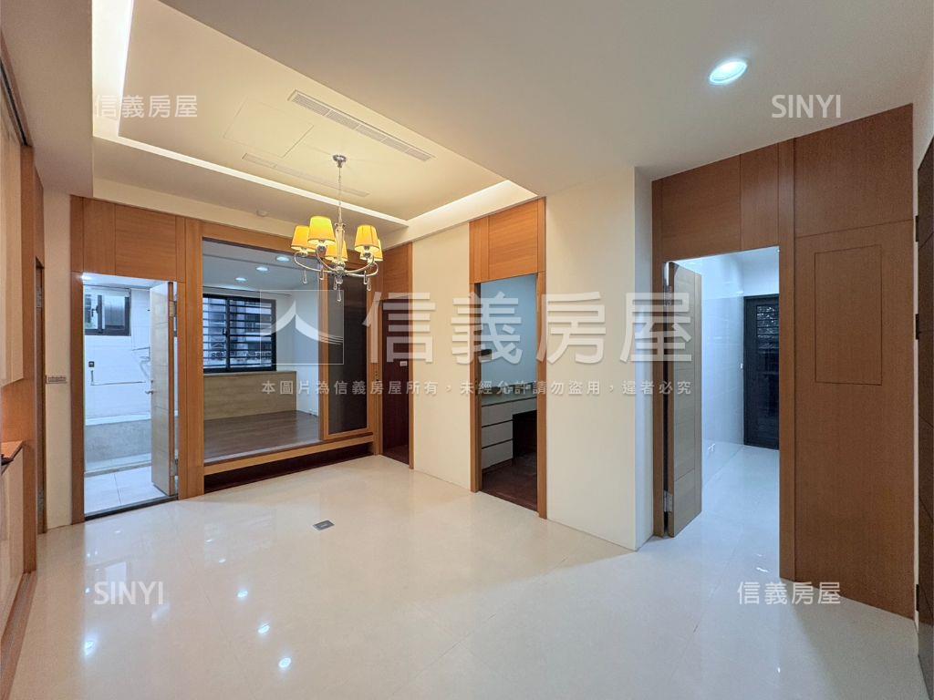 謙御｜尊榮大宅４房房屋室內格局與周邊環境