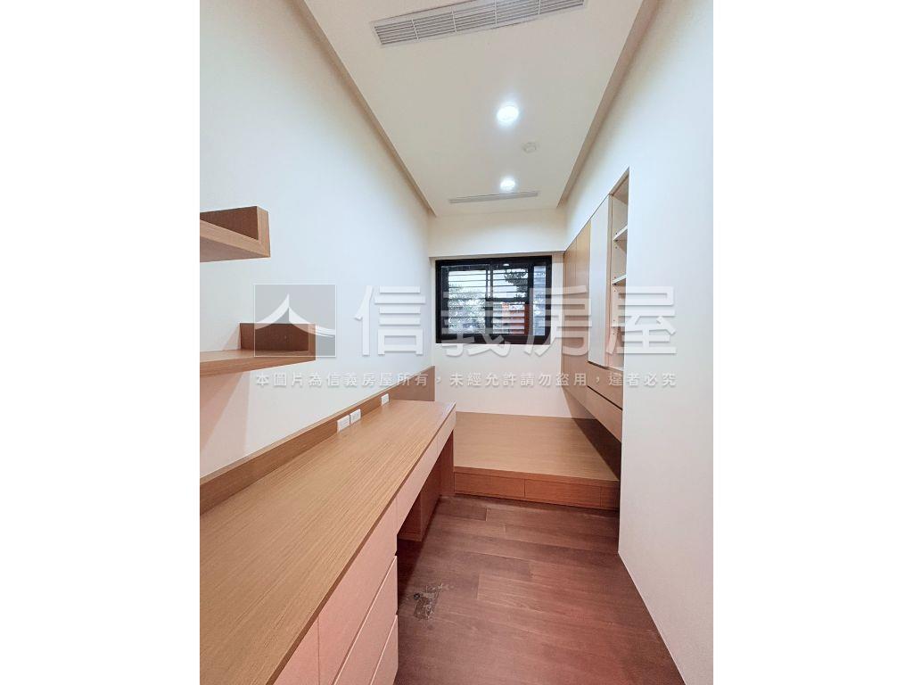 謙御｜尊榮大宅４房房屋室內格局與周邊環境