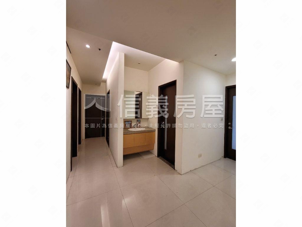 坤山時代觀邸傳世樓中樓房屋室內格局與周邊環境