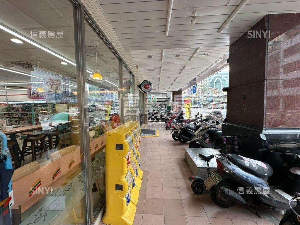 漢神大立正路面寬店霸房屋室內格局與周邊環境