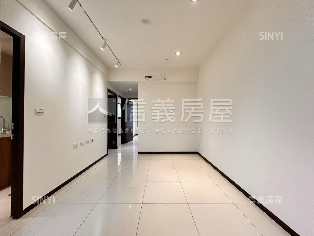 欣時代高樓採光三房車位房屋室內格局與周邊環境