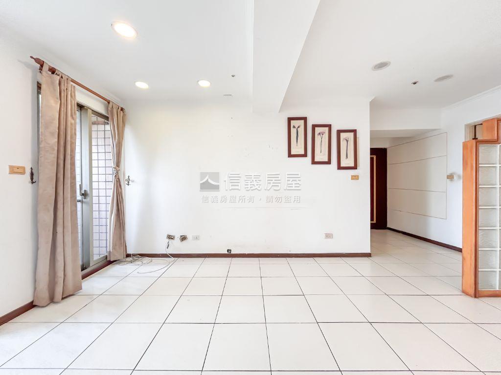 非你莫屬★江山萬里房屋室內格局與周邊環境