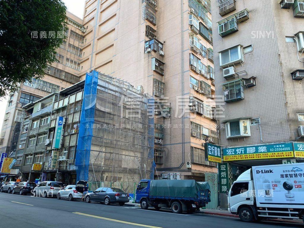 雙子星中山捷運２房房屋室內格局與周邊環境
