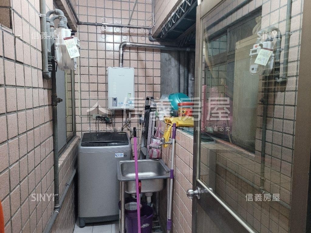 亞東捷運電梯３＋１房房屋室內格局與周邊環境