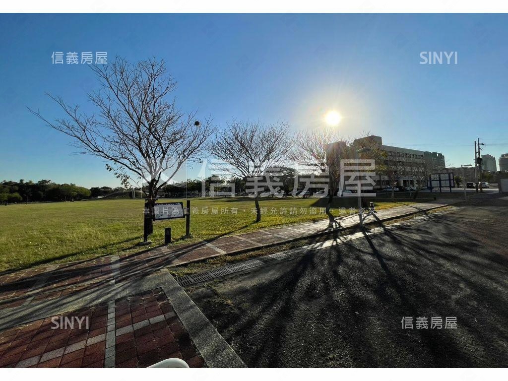 綠都心面公園大三房房屋室內格局與周邊環境