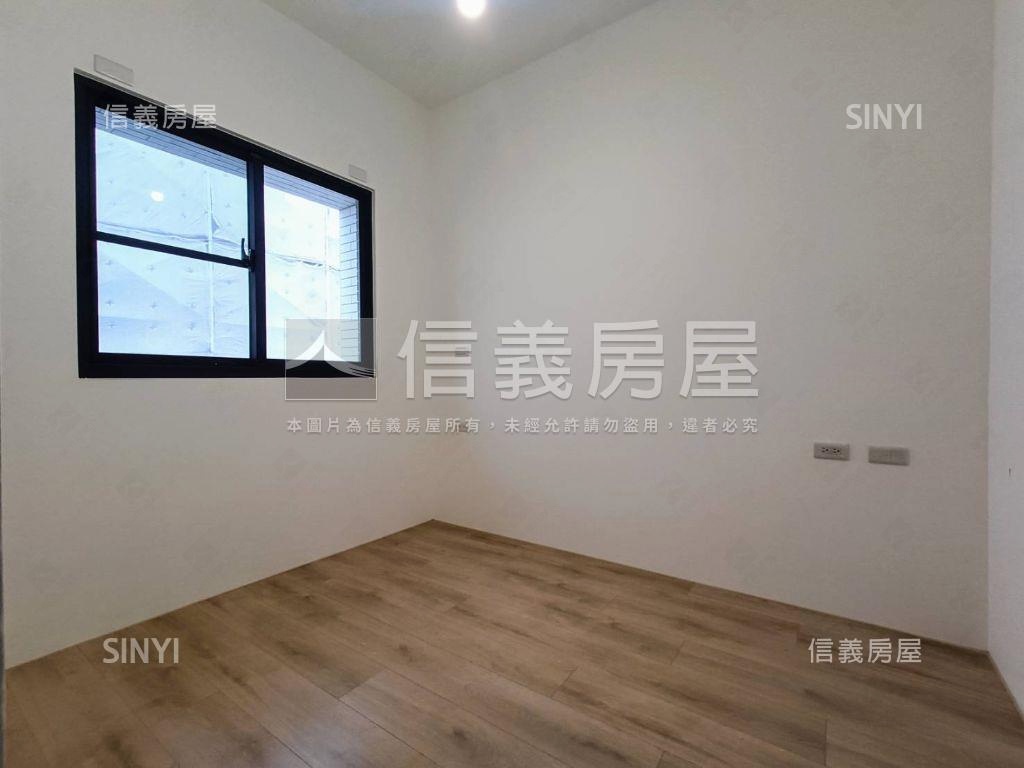 近南科兩房兩衛＋車位房屋室內格局與周邊環境