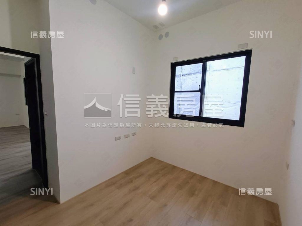 近南科兩房兩衛＋車位房屋室內格局與周邊環境