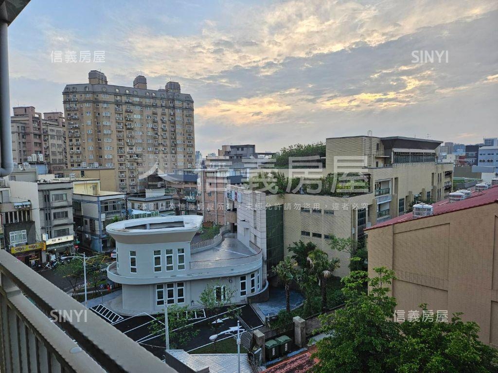 近台元電梯透店房屋室內格局與周邊環境