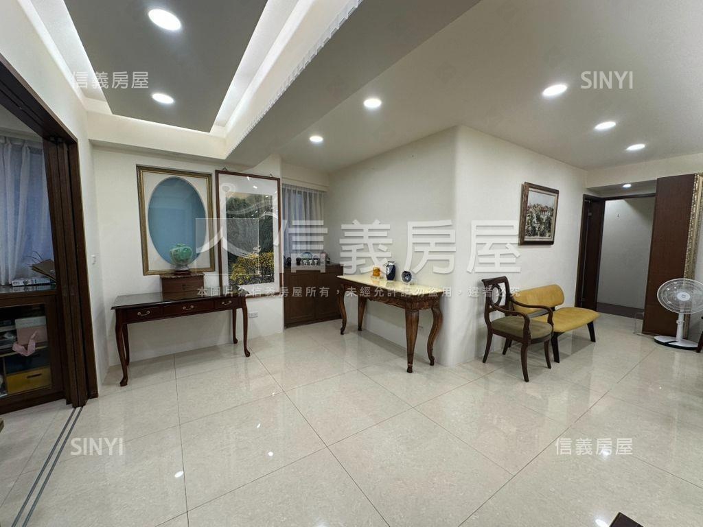 雷根大廈絕美享受大空間房屋室內格局與周邊環境