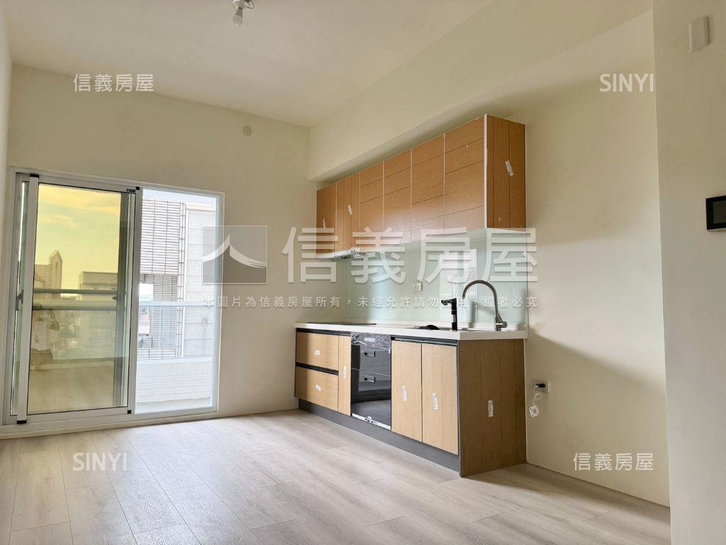 全新！南科富境三房車位Ｃ房屋室內格局與周邊環境