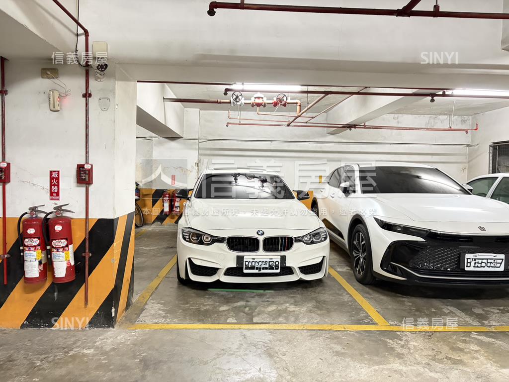 稀有！宗唐盛世四房平面車房屋室內格局與周邊環境