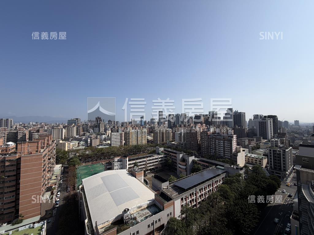 稀有！宗唐盛世四房平面車房屋室內格局與周邊環境