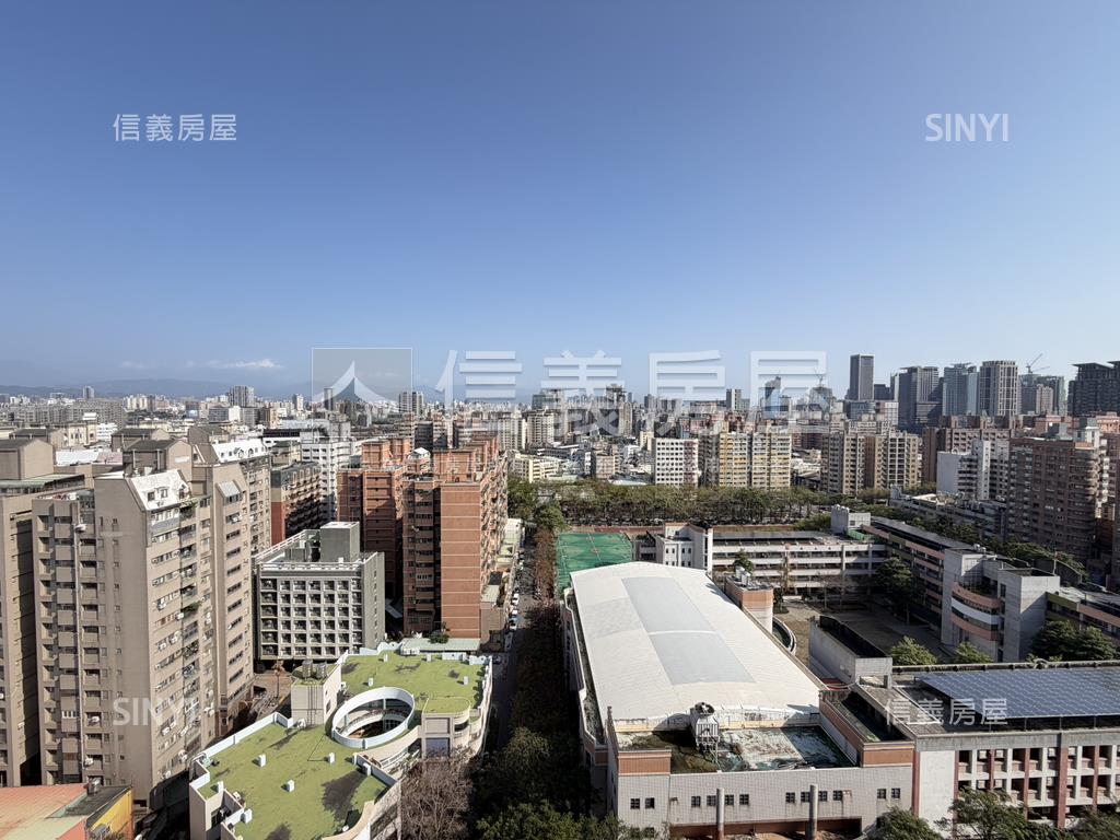 稀有！宗唐盛世四房平面車房屋室內格局與周邊環境