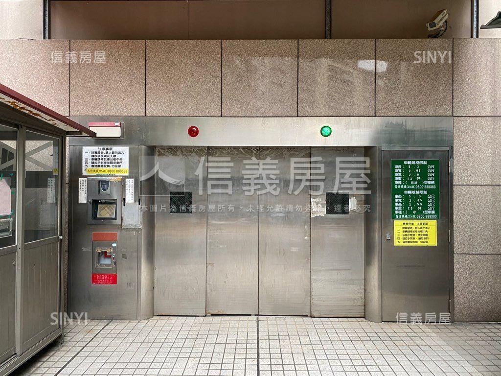信義小君悅車位房屋室內格局與周邊環境